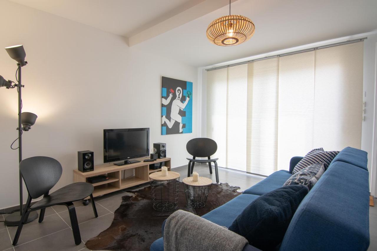ô Jardin Appartement LʼIsle-sur-la-Sorgue